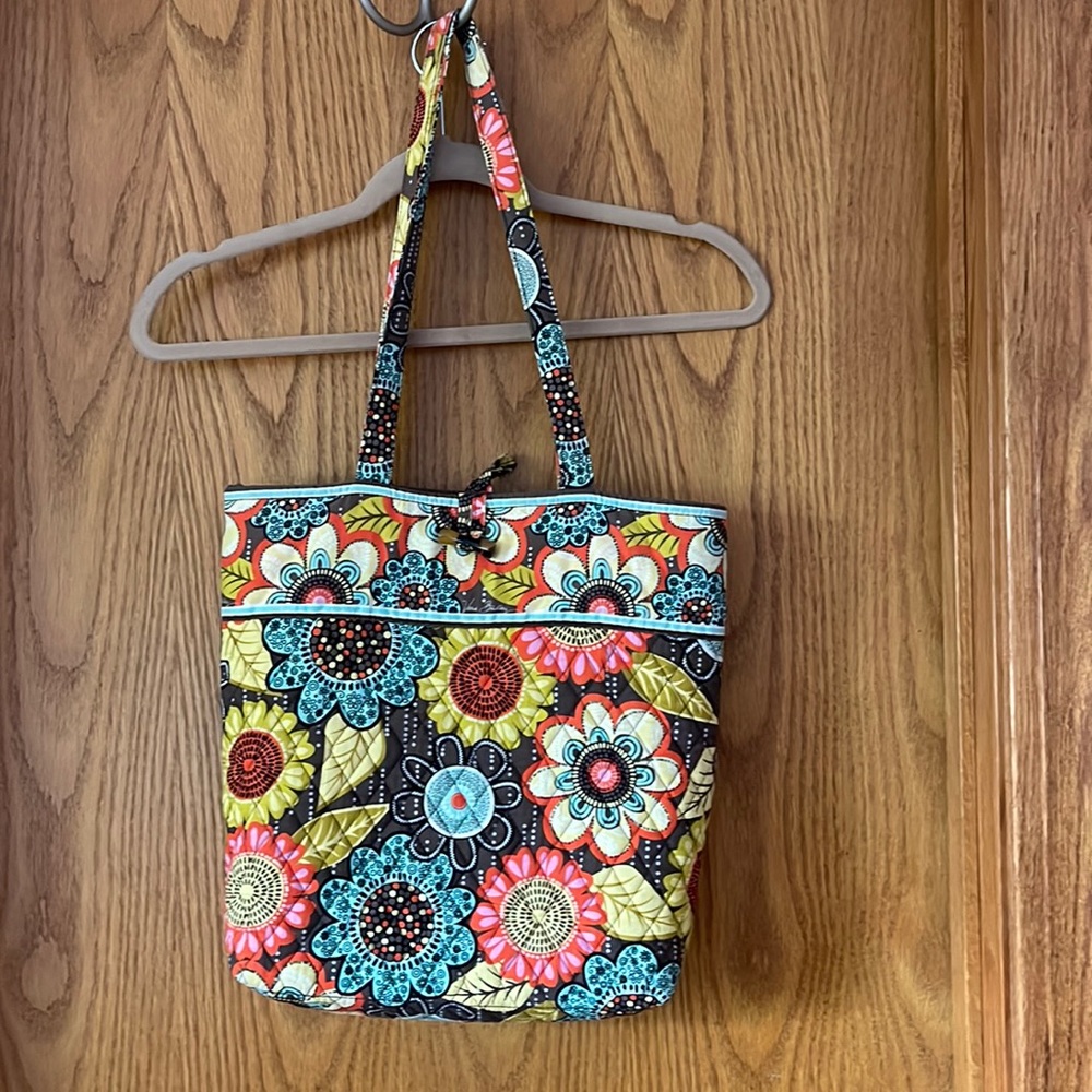 Vera Bradley tote bag
